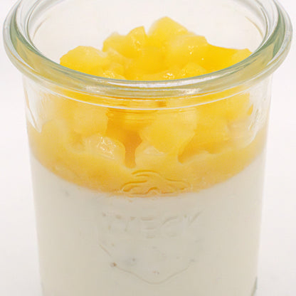 Panna Cotta mit Mango & Ananas